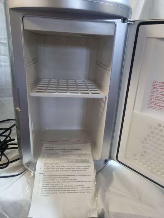 Coca-Cola mini can ac/dc fridge working