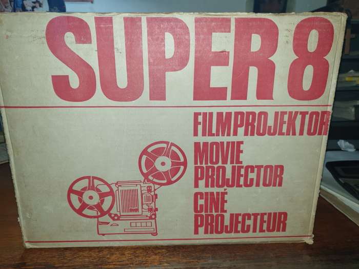 Noris Super 8 Film Projector. `SEALED IN ORIGINAL BOX, ALL OFFERS WELCOME`
