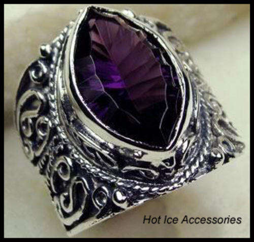 **INTERNATIONAL SHIPPING** STERLING SILVER SIMULATED DARK AMETHYST RING*NO COMBINED POSTAGE