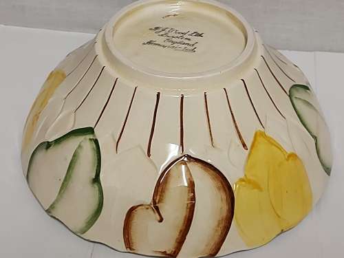 VINTAGE H J WOOD LTD BURSLEM ENGLAND HAND PAINTED GLOSS GLAZE ART POTTERY BOWL WITH VIBRANT COLOURS