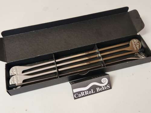 CARROL BOYES FUNCTIONAL ART EARLY DESIGN BOXED KEBABS SKEWER SET OF FOUR