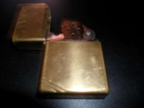 GOLD BRASS ZIPPO LIGHTER MODEL: PAT 2032695