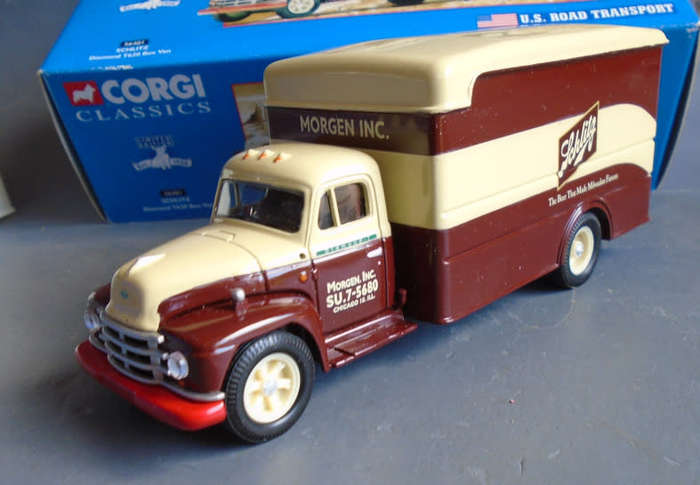 CORGI 1/50 SCALE - DIAMOMD T620 BOX VAN - BOXED