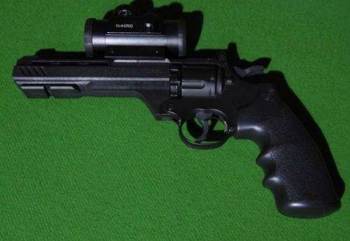 CROSMAN VIGILANTE CO2 Revolver with Red Dot Scope **465FPS