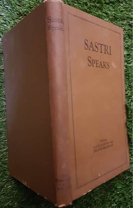 Sastri Speaks. (In South Africa): - S. R. Naidoo and Dhanee Bramdaq