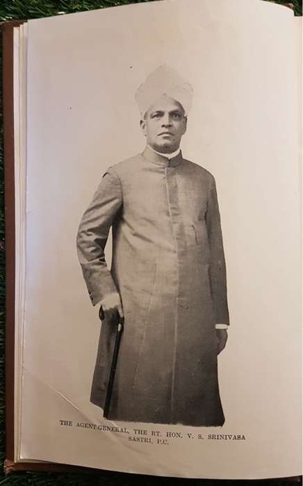 Sastri Speaks. (In South Africa): - S. R. Naidoo and Dhanee Bramdaq