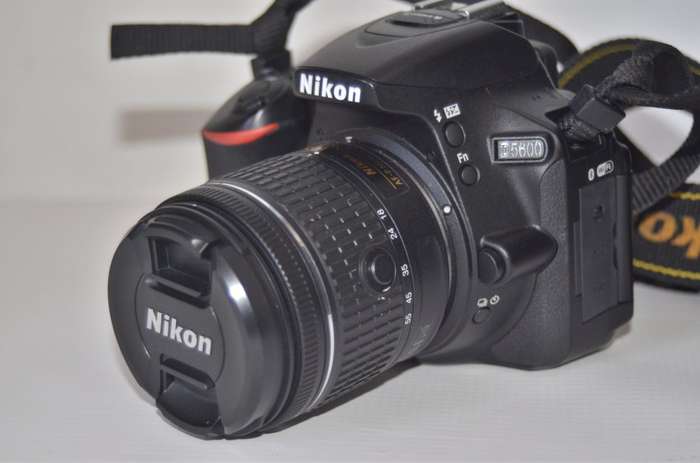 Nikon D5600 DSLR with AF-P 18-55mm DX VR Lens, Lowepro Bag, 16GB SD Card