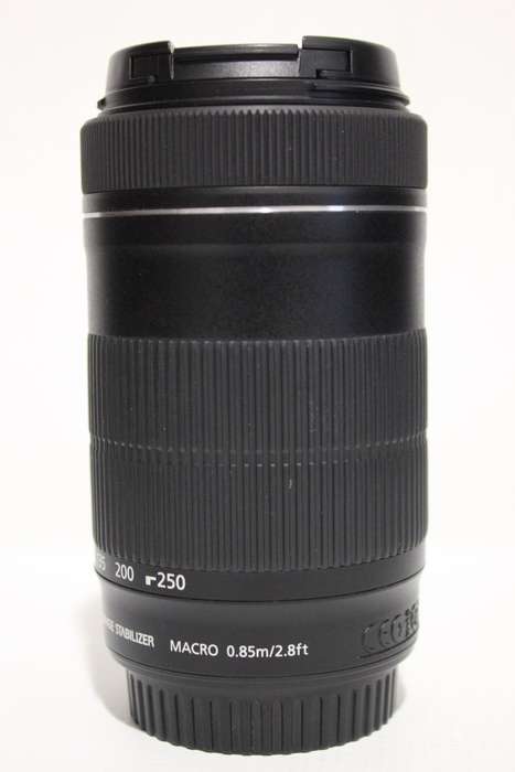 Canon EF-S 55-250mm f/4-5.6 IS STM Lens IN EXCELLENT CONDITION