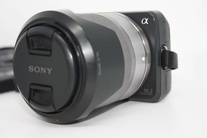 Sony Alpha NEX-3 Interchangeable Lens Digital Camera With SONY 18-55 LENS OSS ,4GB ,Charger, and Bag