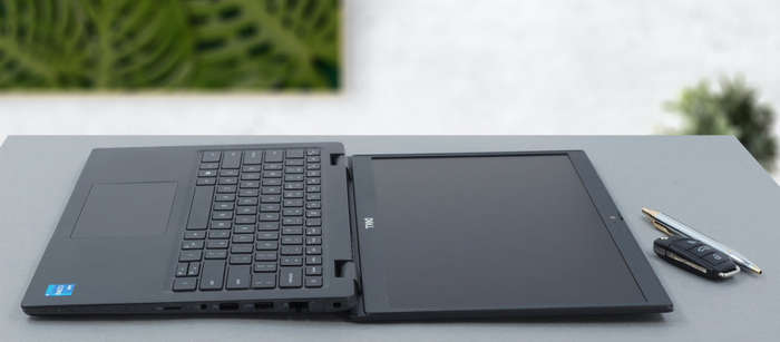 Dell Latitude 3420 11th GEN Intel Core i5-1145G7 , 8GB RAM , 256GB SSD, Full HD 1920 X 1080