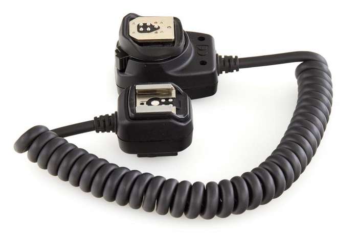 Canon OC-E3 Off Camera Shoe Cord 3 - TTL Off-Camera Flash Cable for EOS Cameras