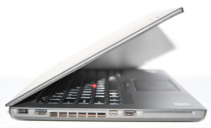 Lenovo ThinkPad T450 Laptop , Core i5-5300U 2.30GHz, 8GB Ram, 500GB , Windows 10 Pro 64bit