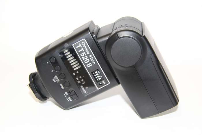 GODOX TT520 II Universal Hot Shoe Flash Speedlite for DSLR Cameras Canon Nikon Pentax Olympus