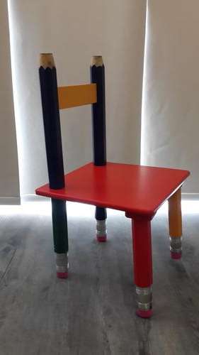 KIDS PENCIL CHAIR