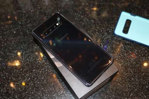 Samsung S10+