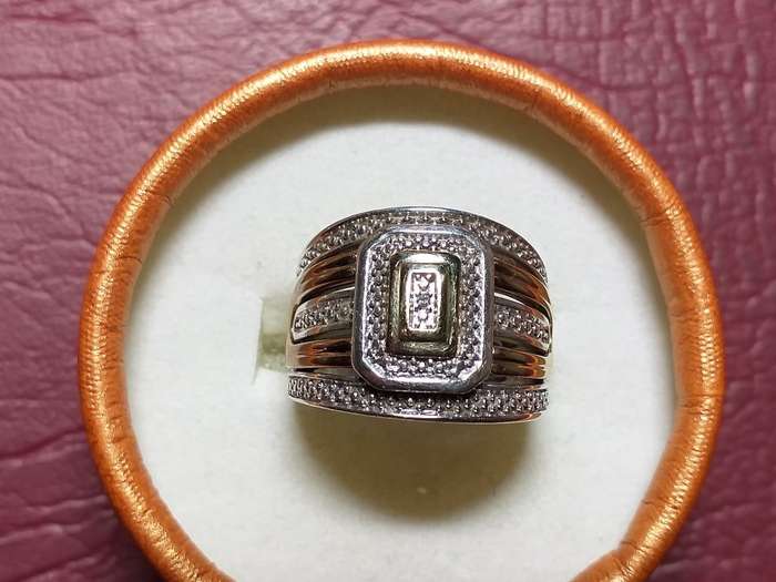 LOVELY GENUINE SOLID STERLING SILVER RING WITH 9 ct GOLD INLAYS
