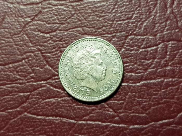 2005 BRITISH 5 PENCE