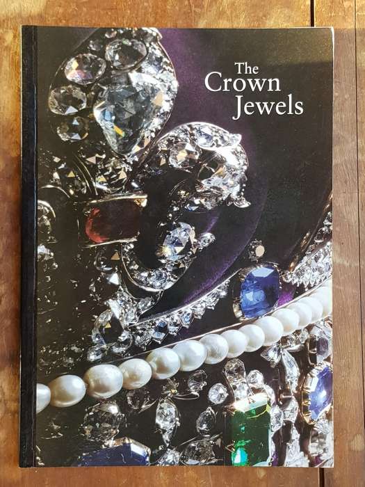 THE CROWN JEWELS - [60 COLOR PAGES]