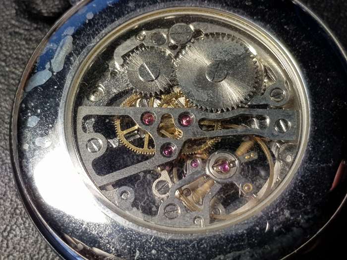 ROTARY POCKET WATCH IN ORIGINAL BOX IN EXCELENT WORKING CONDITION