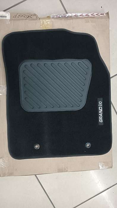 HYUNDAI GRAND I10 MAT/CARPET