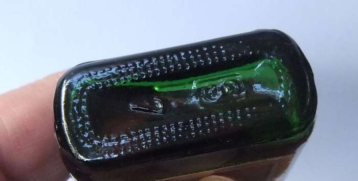 SEALED !! 40 ML VINTAGE MINIATURE !! 40 % ALCOHOL ...""BISQUIT"" FRENCH COGNAC !! RESEARCH THESE !!