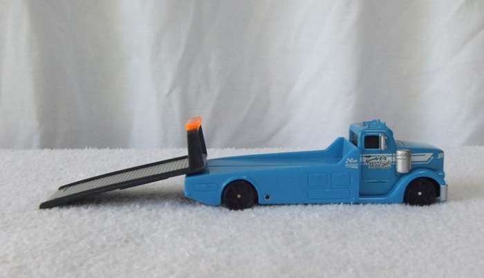 DIE CAST METAL FLYER FLATBED BY MAISTO