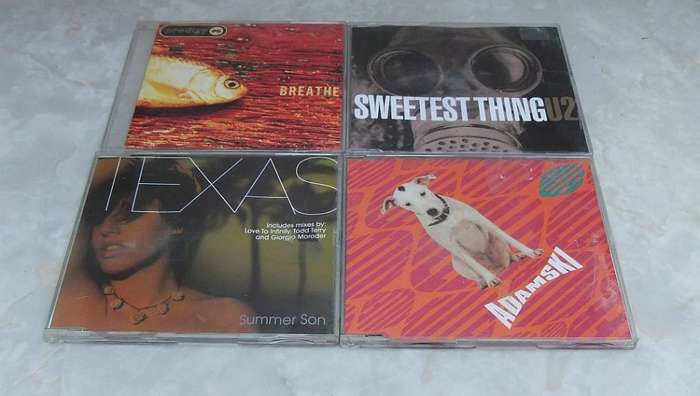 R1 START !! A COLLECTION OF 70 CDS FROM GREGORIAN CHANTS TO BLACK EYED PEAS !! MUSIC TO YOUR EARS !!