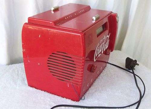 A SUPER COOL ULTRA RARE VINTAGE COCA COLA CASSETTE DECK & RADIO - BOTH WORKING - PLEASE READ