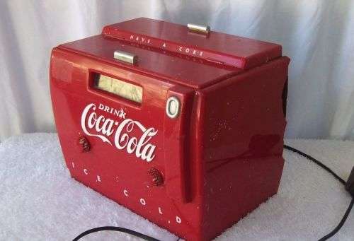 A SUPER COOL ULTRA RARE VINTAGE COCA COLA CASSETTE DECK & RADIO - BOTH WORKING - PLEASE READ