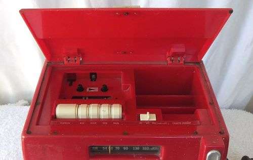 A SUPER COOL ULTRA RARE VINTAGE COCA COLA CASSETTE DECK & RADIO - BOTH WORKING - PLEASE READ