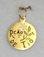 Enamelled disc: 19.2k / 19.2ct Portuguese gold  `Ouro Portugues`. 14.5mm diameter. Ready for you
