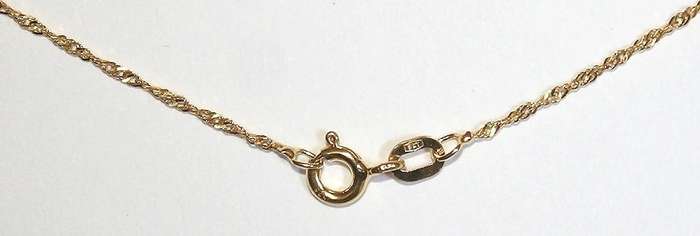 9k / 9ct gold CHAIN: Singapore disco, 1.25mm wide, 45cm