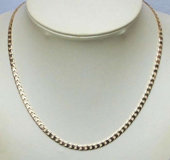 9k / 9ct gold CHAIN: Square curb, 6.4mm wide, 55cm