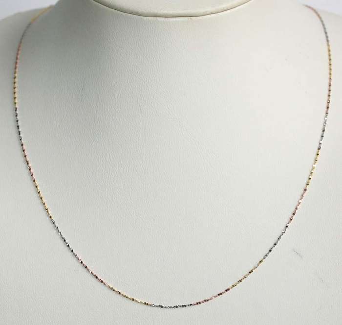 9k / 9ct gold 3 colour Twisted Serpentine CHAIN: 0.85mm wide, 50cm. Ready for you. Last one!