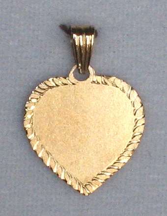 Heart Disc: 19.2k / 19.2ct rose gold  `Ouro Portugues`. Ready for you. Last one!