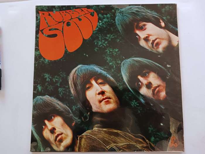 The Beatles - Rubber Soul  ( scares early 1970's SA reissue NM / M- LP )