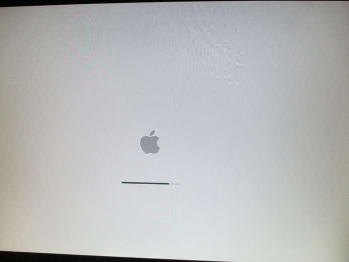 Apple iMac(9.1)  2.66ghz with Apple Keyboard and Bluetooth Apple Mouse. "Bargain Priced to Sell"
