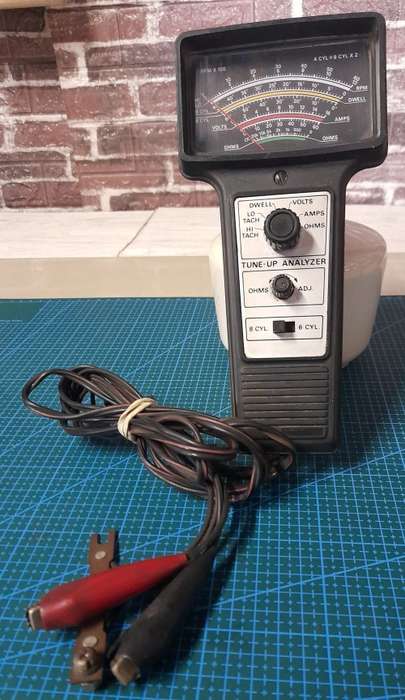 Vintage Tune-Up Analyzer in working condition