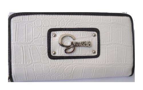 GUESS WALLET - COMES IN A BOX SO ITS IDEAL FOR GIFTS - 19cm X 9.5cm