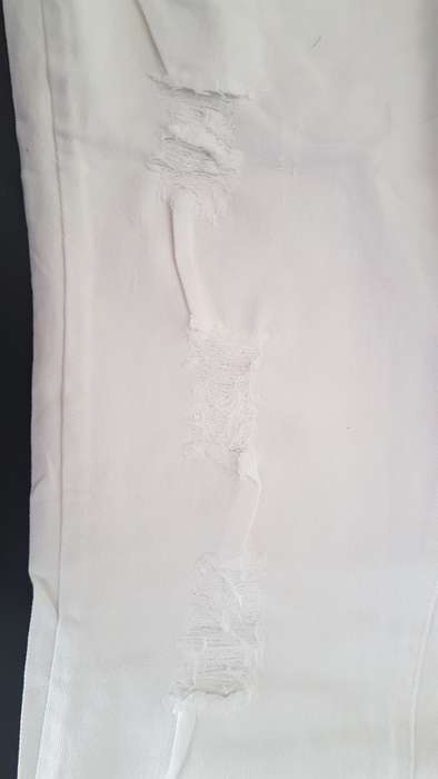 White Freyd and patched Jeans ****** SA Size 36 ******