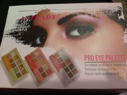 PRO EYE PALLET EYESHADOW - 3 shades available
