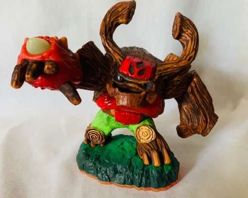 SKYLANDER FIGURINE - GAMING - GAMES - ACTION AND ADVENTURE - GIANT FIGURINE