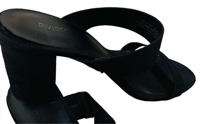 BLACK STRAPPY SANDALS - HEEL HEIGHT 8CM - SIZE 4 - SANDALS - SHOES