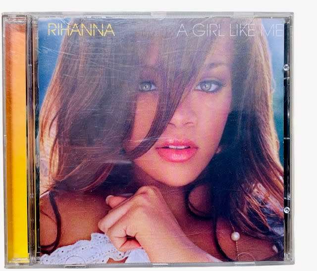 RIHANNA - A GIRL LIKE ME - CD - COMPACT DISC