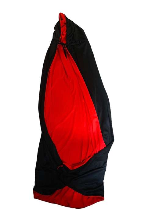 HALLOWEEN CAPE - DRACULA CAPE - DRESS UP - ONE SIZE FITS ALL - 1 METER LONG