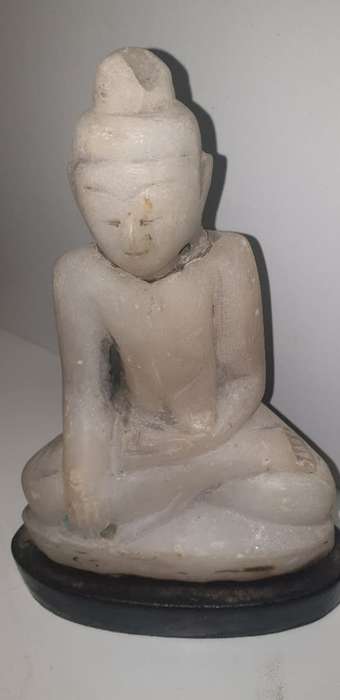 Burmese Alabaster Carved Shan Buddah Statue.