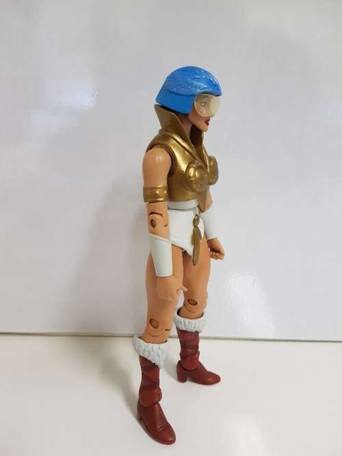 Masters of the Universe Classics Teela Talon Fighter Pilot Version - Loose Figure !!