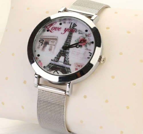 ***IN STOCK*** BEAUTIFUL AND BIG WOMANS WATCH