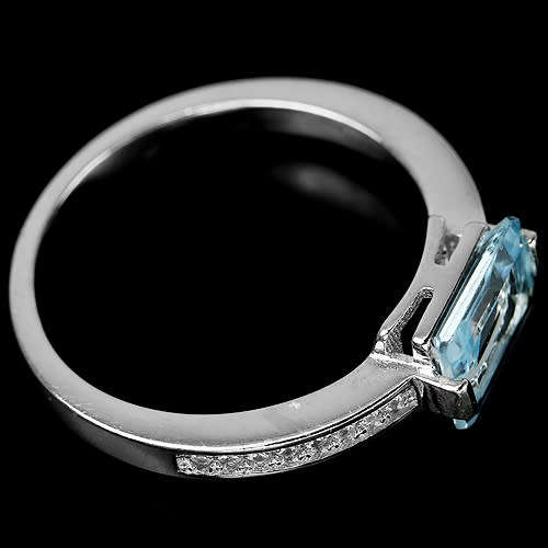 ***IN STOCK!!***REAL GEMSTONES***SKY BLUE TOPAZ STERLING 925 SILVER RING SIZE 7