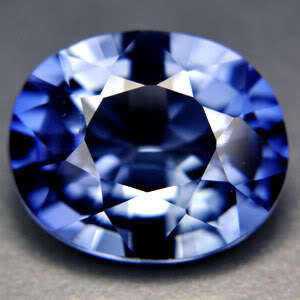 4.20ct CORNFLOWER BLUE SAPPHIRE OVAL GEMSTONE